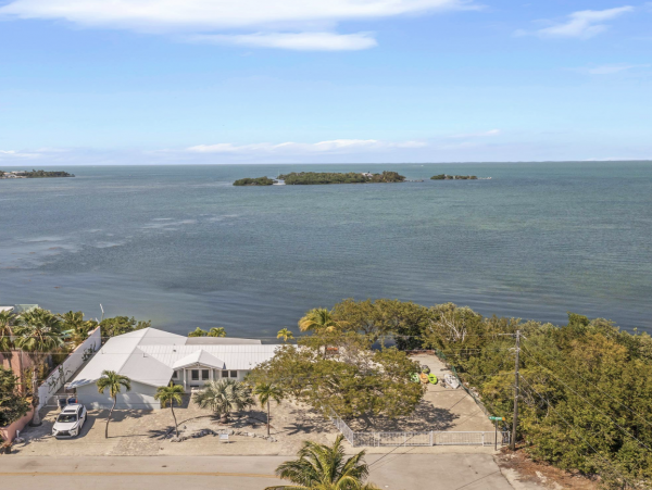 Captivating open gulf Views